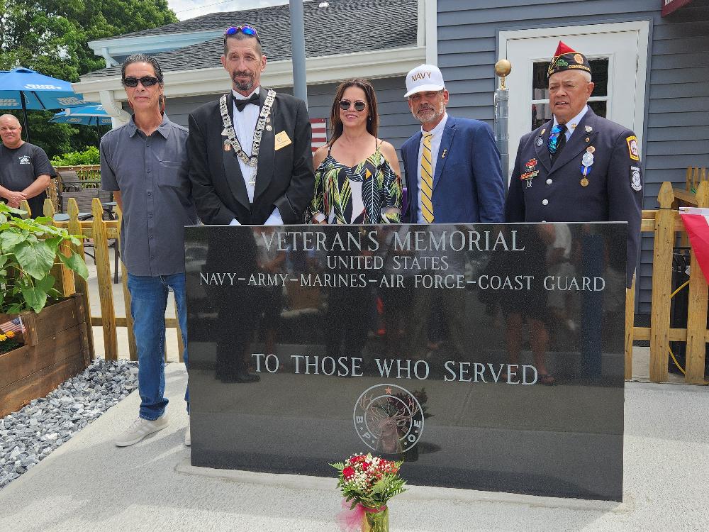 Veterans Memorial Committee