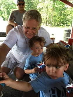 MIKE & KIDS
Children's picnic 2016
