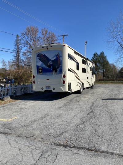 Don Roy's Dog House taking members of Saratoga-Wilton Lodge #161 to the DD Visit in Glens Falls Lodge #81