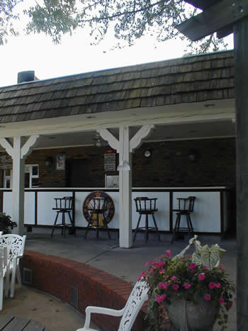 Snack bar and social area. Open every day during the pool season.