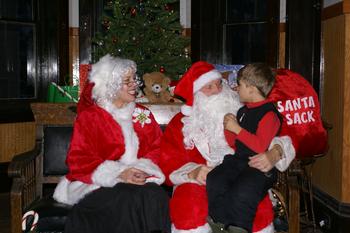 2013 Yule Night pictures with Santa and the Mrs.