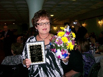 <b><h2>Helen Donoho Retiring Trustee</h2></b>