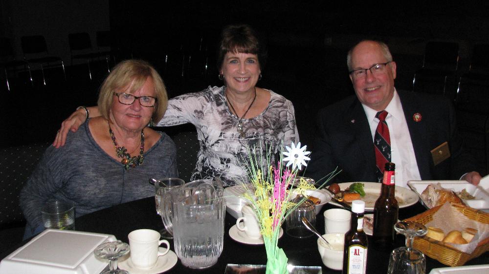 Ginny Hinkins, Julie & Bob Berg