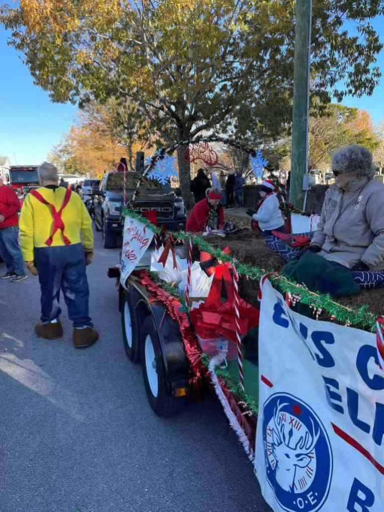 Anticipation at a chilly Christmas Parade