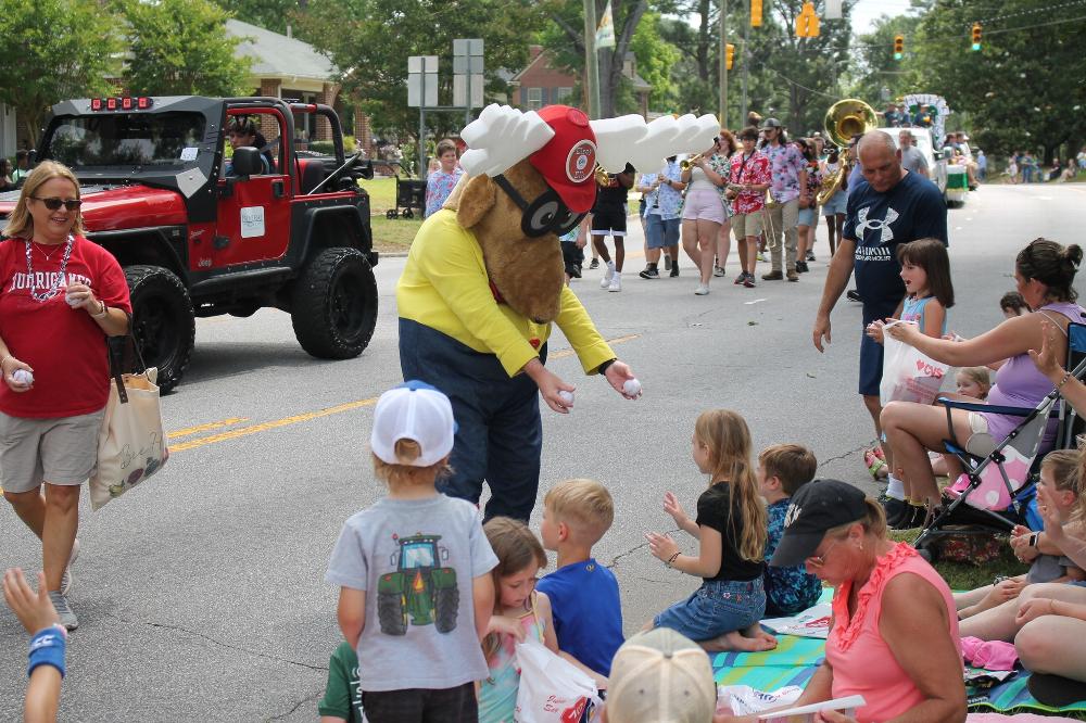 Elroy the Elk making kids aware of drug awareness.