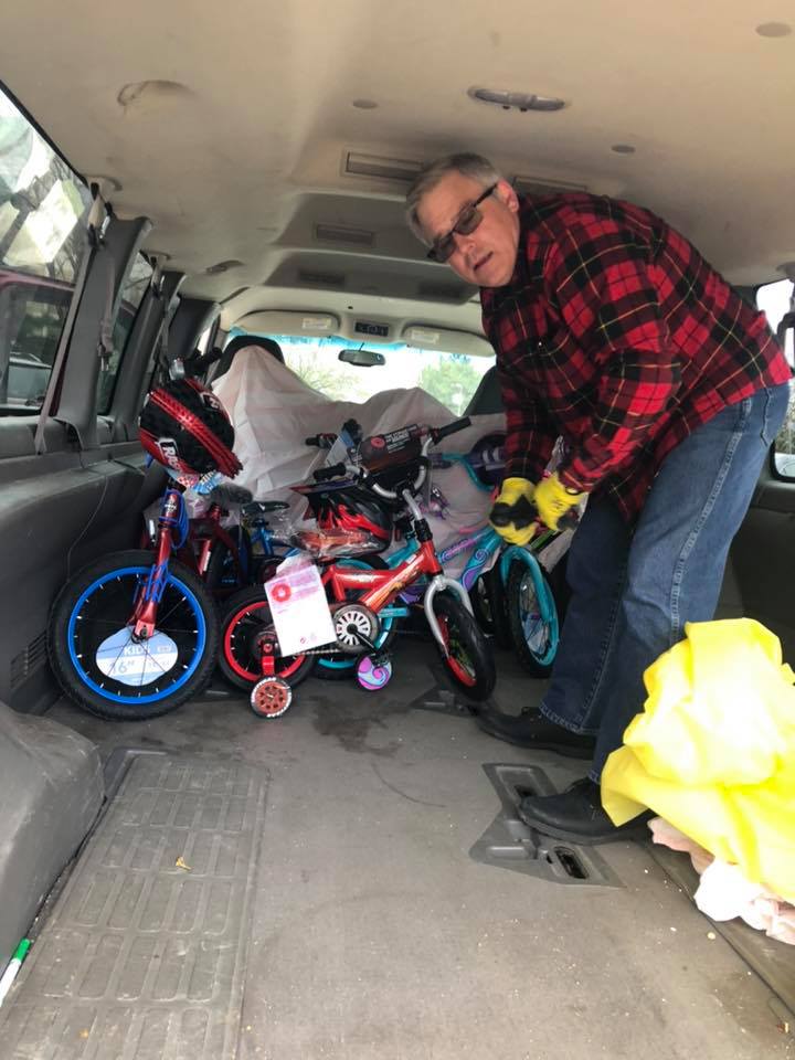 Christmas Bikes for Kids - Loading the bikes for Transport - 2018
