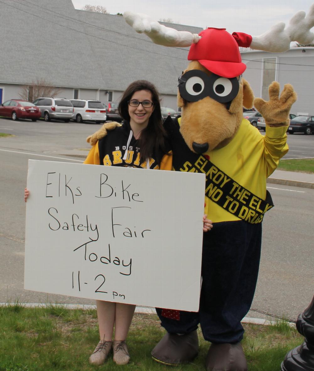 Cassie & Elroy helping out!