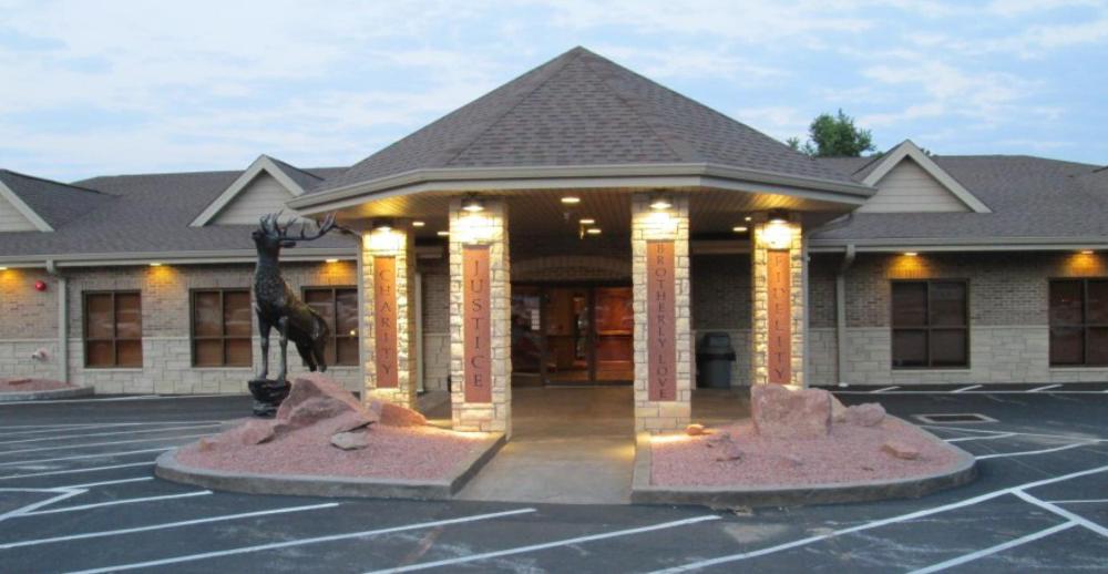 Lodge 1721 Front Entrance