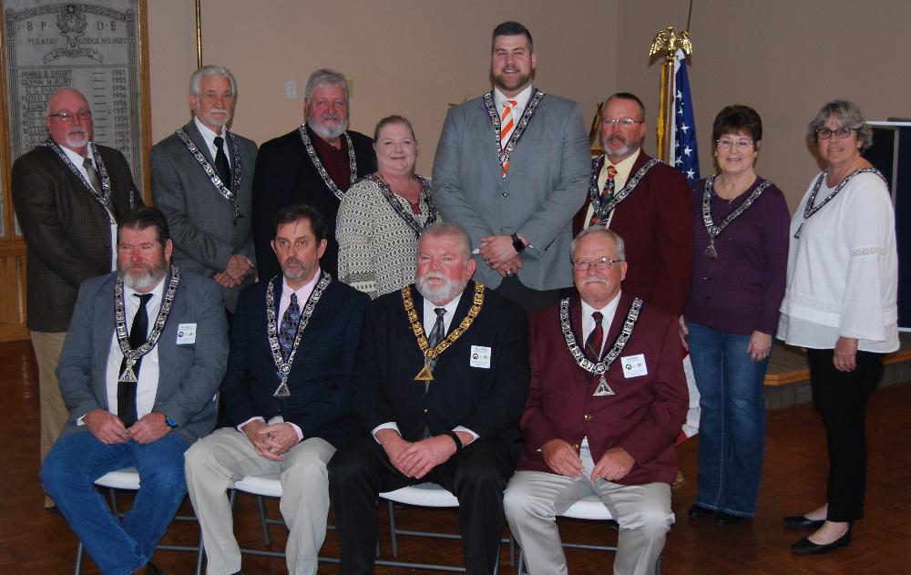 <b>2018-19 OFFICERS ~ Seated: Bill Halkett, Lecturing Knight – Bryan Brewer, Leading Knight – Bill Roper, Exalted Ruler – Mike Wade, Loyal Knight.
Standing: Mike Armstrong, Esquire – Joel Slaton, 1st Year Trustee – Terry Mitchell, 3rd Year Trustee – Gina Hobbs, Chaplain – Tyler Cox, Tiler – Jeff Darnall, Inner Guard – Billie Wilson, Treasurer – Jan Beecham, Secretary.
Not pictured: Charles Beecham, 2nd Year Trustee.</b>