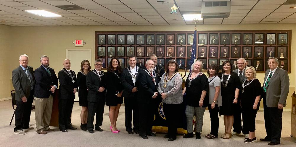 The Calhoun Lodge held its Officer Installation Ceremony for the 2022-23 on Saturday April 2nd.
Pictured L-R: Harvey Blackstock(PER), Eric Floyd(PER), Carlos Ruiz(Loyal Knight), Dean Ruth(Inner Guard), Chuck Ruth(Esquire), Emily Edwards(Lecturing Knight), Jonathan Edwards(Secretary), Piker Penn(Treasurer), Junior Roberson(Past District Deputy), Lynn Dee McDonald(Exalted Ruler), Pam Chastain(Leading Knight), Lori Lewis(Tiler), Marilyn Roland(Trustee), Caris Roland(Trustee), Shirley Woodall(Trustee), Danny Thomason(PER). 