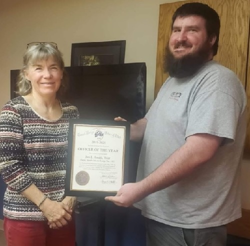 Pierre Elks Lodge #1953 Tiler Jeri Smith was awarded the 2020 Officer of the Year honor at the September 16 meeting.