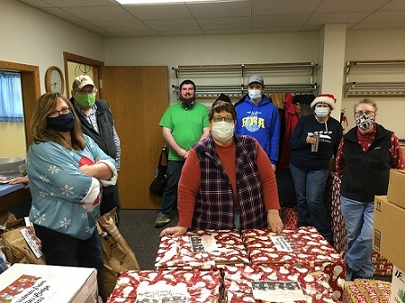 The 2020 Elks Veterans Stocking Stuffer project was another great success!  Several boxes full of donations were taken to the state and federal veterans facilities in Hot Springs, SD on December 14, 2020.