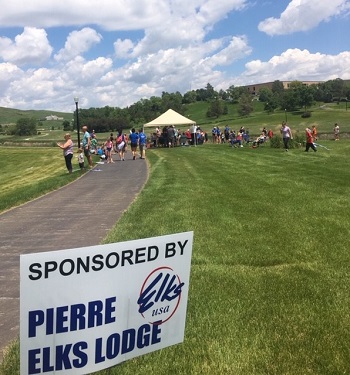 The Pierre Elks Lodge #1953 held the annual Kite Day in Hilgers Gulch on Wednesday, June 12, 2019.  Once again, it was a great turnout..as children from the Pierre/Fort Pierre area enjoyed the sunny afternoon flying their new kites.   