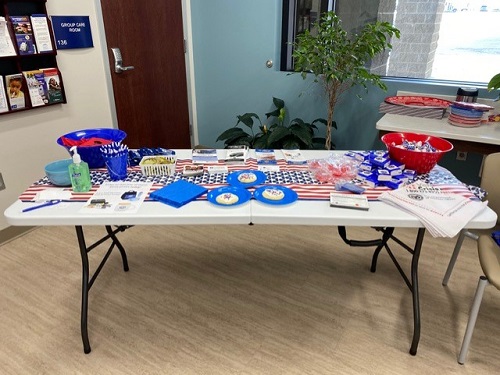 Thanks to funds provided through the Elks National Veterans Service Commission's VA Voluntary Serice Program; Pierre Elks Lodge 1953 provided treats for veterans who visited the VA Community Based Outreach Clinic in Pierre.  The cookies were given out to veterans at the clinic during the week of November 9-13 as part of Veterans Day 2020.  