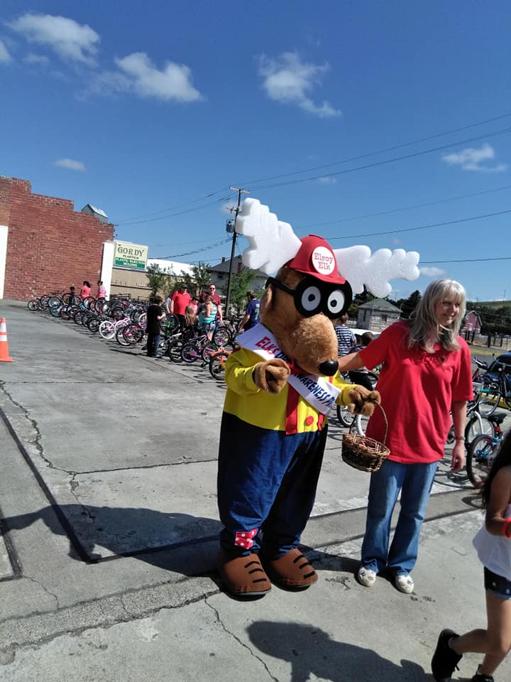 Elroy the Elk and ER Susie Hardy. Just say NO to Drugs.