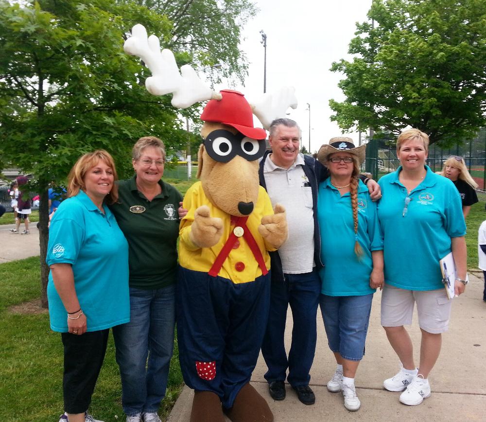 Elroy and the gang - special thanks to Barbara Mueller, District Chair and Pat McDonell, State Chair for your support!