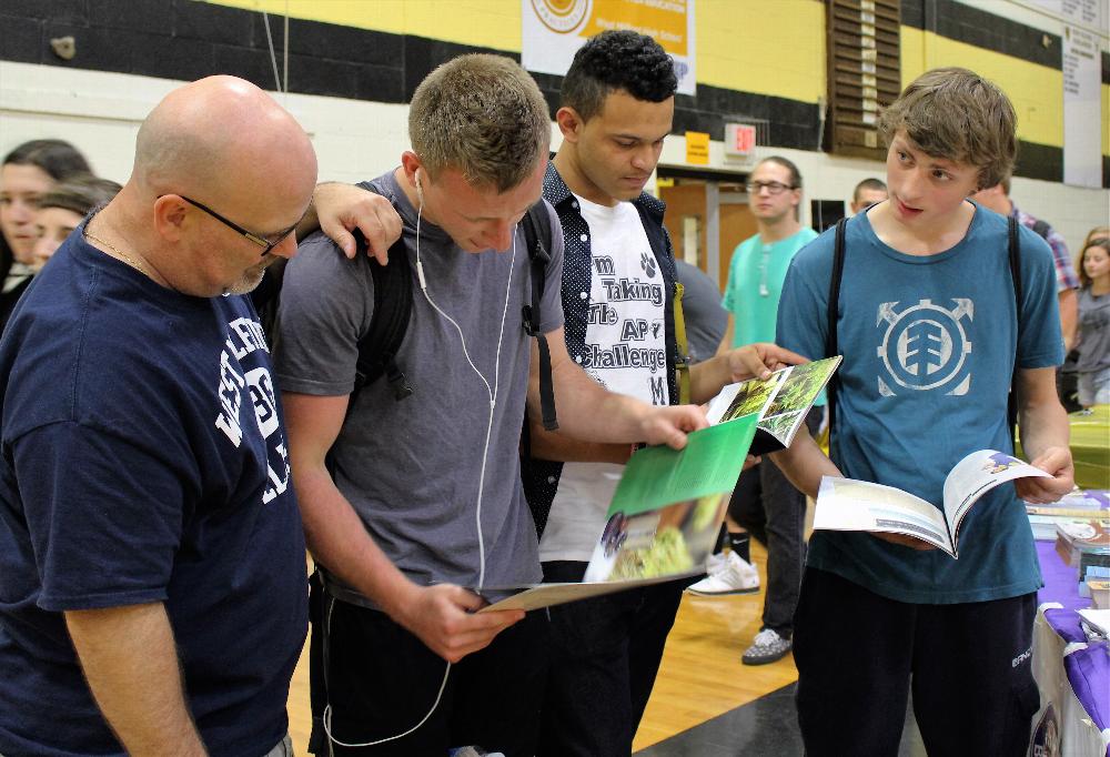 
 The West Milford Elks recently attended the West Milford High School Annual Health Fair.
 The lodge handed out pamphlets on drug and alcohol abuse as well has many visual displays.
 Giveaways included Frisbees, airplanes, stuffed Elk animals and even a few soccer balls.

Elk volunteer John Addice, and students Mark Walker, Zack Tyler and Corey Kreutz