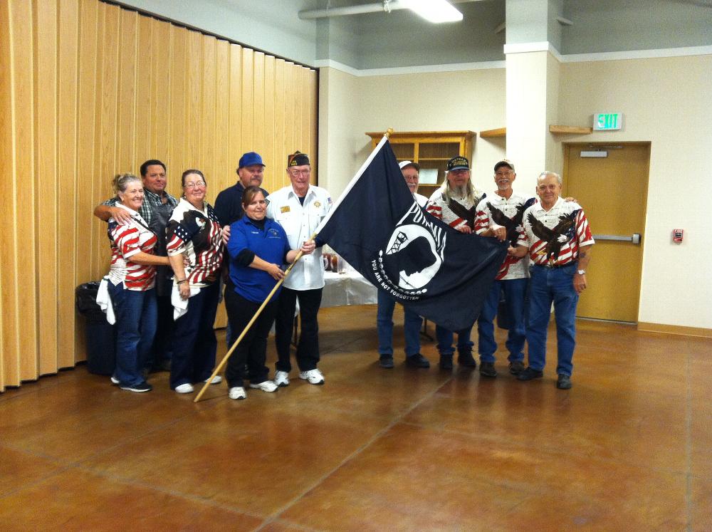 Veteran Day Free Dinner volunteers who made it possible to serve 175 Veterans and their Families