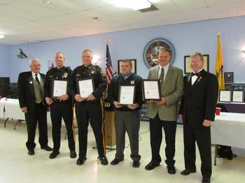 On October 26th 2013 during Red Ribbon Week Sussex Lodge #2288 and Hackettstown Lodge 2331 present officers from their communities recognition awards for their commitment to educating the youth in our communities on the dangers of drug use. 