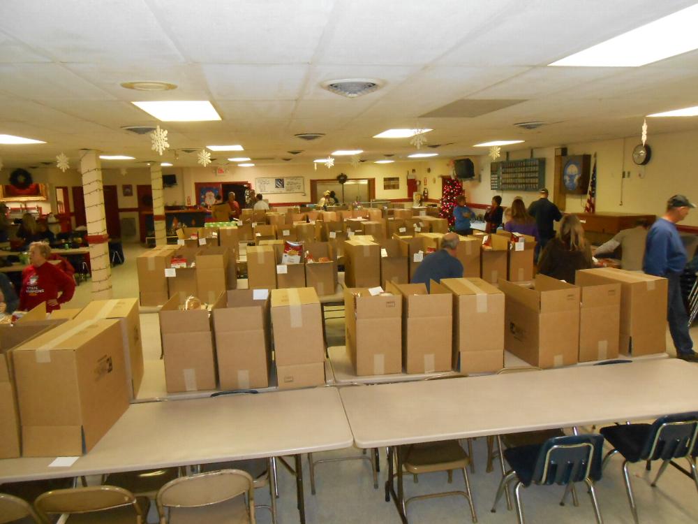 Santa's Elks packing the food baskets