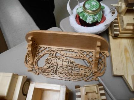 A curio shelf from Pete for auction.  Look at that detail!