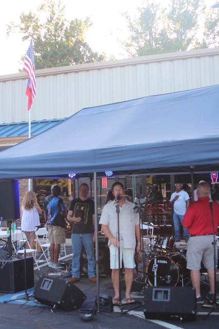 Scott Deering singing the National Anthem at the Memory Lane Car Show July 20, 2019